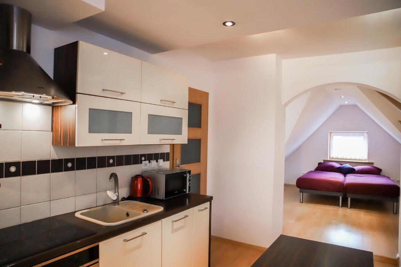 Lovely Apartment In City Center Of Jelenia Gora. Exterior photo