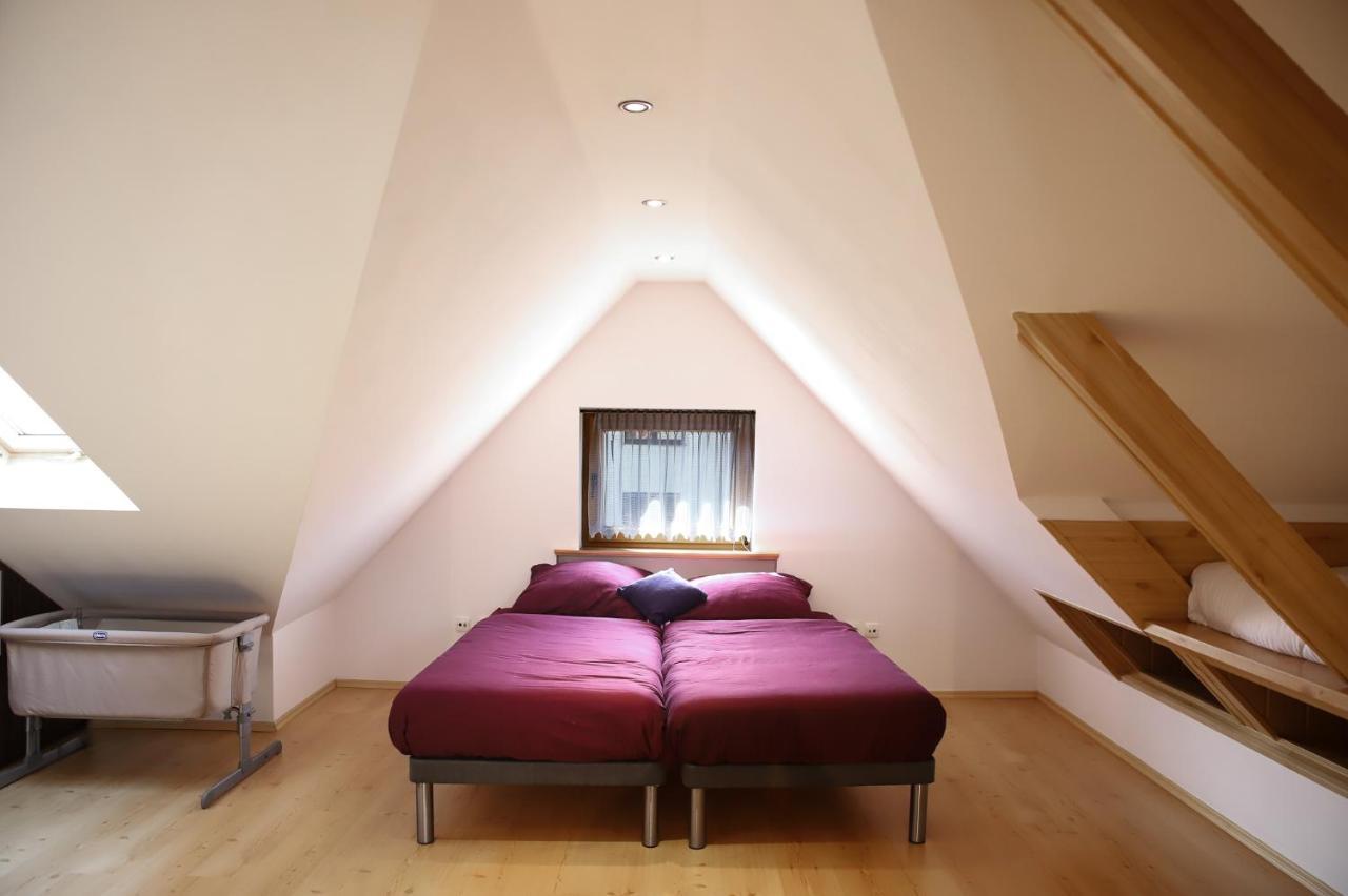 Lovely Apartment In City Center Of Jelenia Gora. Exterior photo